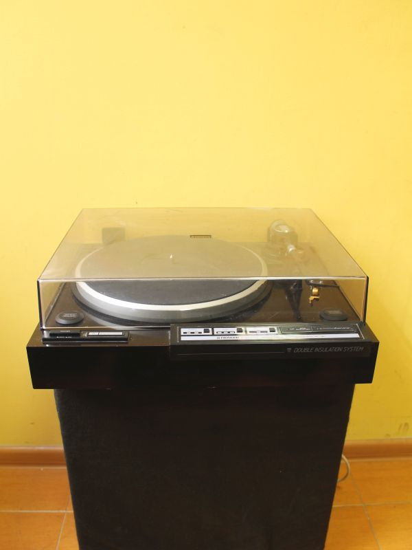 Turntable Pioneer PL-3F